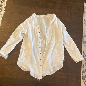 Free people DUPE button up